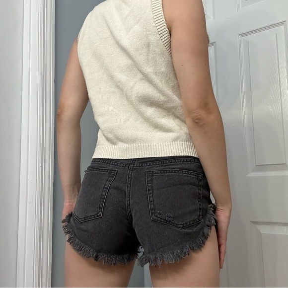 Vintage Vest Knit Button Up Sleeveless White Cream Neutral Whimsigoth Size Small - Picture 2 of 6